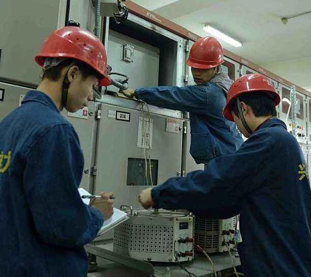 想學光電技術？石家莊華能電力學校怎么樣？