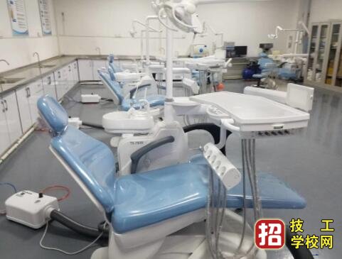 石家莊白求恩醫學院有口腔醫學專業嗎？