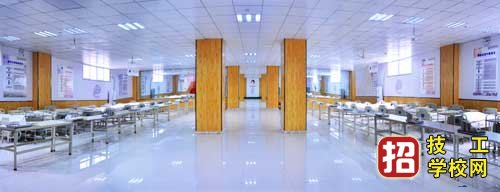 石家莊柯棣華醫學院辦公樓護理實訓