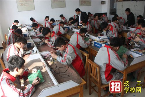 石家莊長安機電技工學校