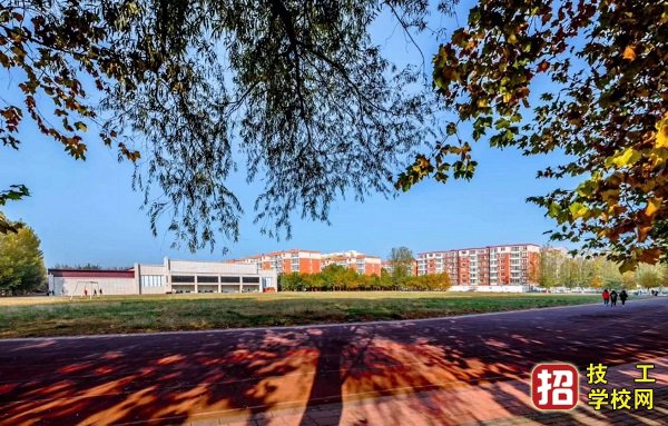 石家莊華師經濟管理學校簡介