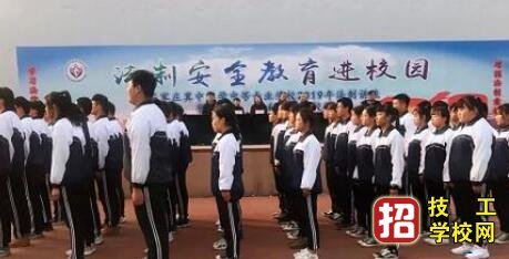 石家莊冀中醫學中等專業學校地址