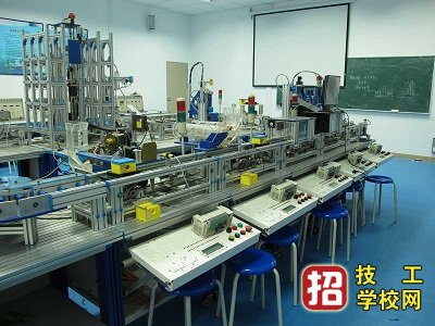 河北省冀廣鐵路學校高鐵客運服務專業(yè)介紹