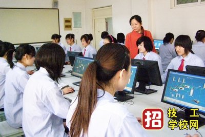 石家莊交通運輸學校制藥技術專業