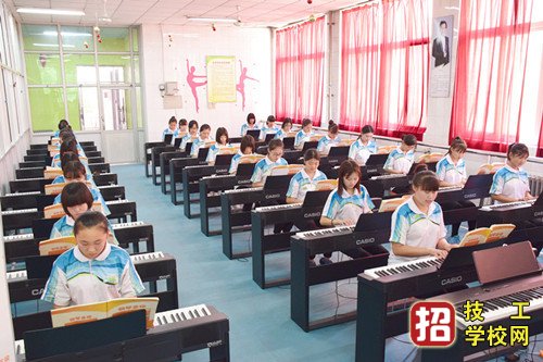 石家莊法商中等專業學校學前教育專業