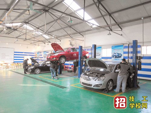 石家莊法商中等專業學校汽車類專業