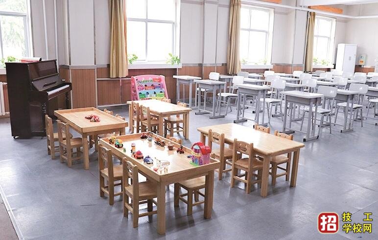 石家莊東華鐵路學校