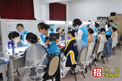 石家莊旅游學校實訓室