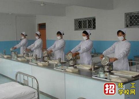 石家莊同濟醫學中等專業學校2020年報名條件、招生要求、招生對