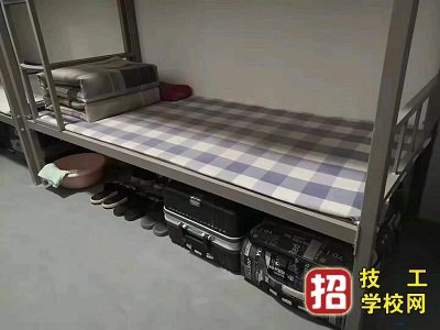 石家莊現(xiàn)代中等專業(yè)學校宿舍環(huán)境