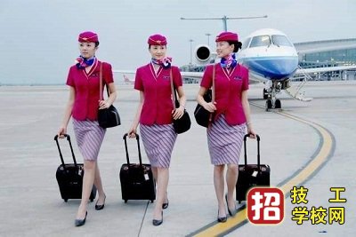 石家莊鐵路學(xué)校女孩推薦上的訂單班