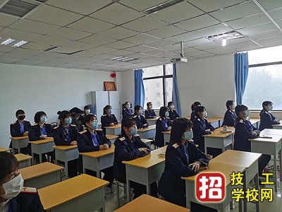 火車司機是鐵路正式員工嗎