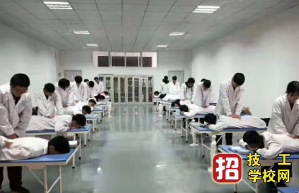 石家莊白求恩醫學院2021年農村戶口享受減免學費嗎?