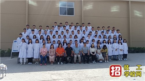 石家莊同仁醫(yī)學(xué)中專學(xué)校