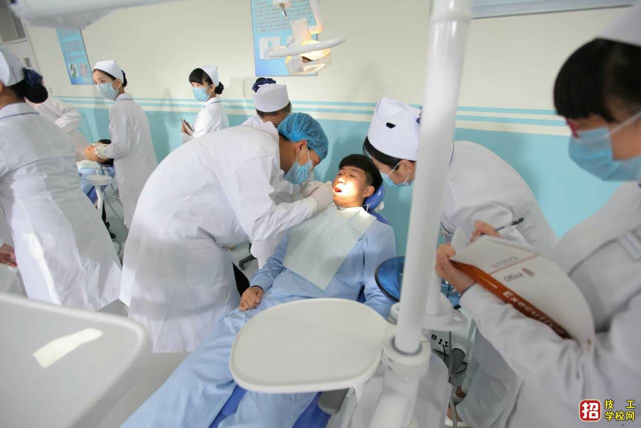 北方醫(yī)學口腔專業(yè)就業(yè)前景怎么樣?