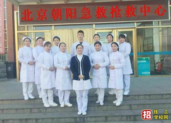 主流醫(yī)學(xué)專業(yè)越來越難考，學(xué)這些醫(yī)學(xué)專業(yè)更好就業(yè)，它不香嗎