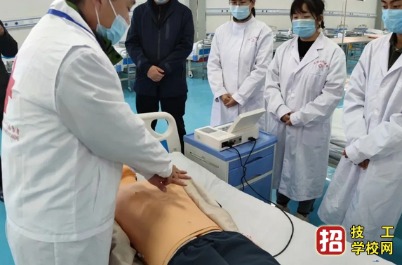 河北同仁醫(yī)學(xué)院升大專是直升嗎？