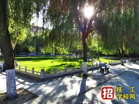 石家莊東華鐵路學校