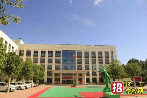 河北同仁醫學院是公辦嗎？