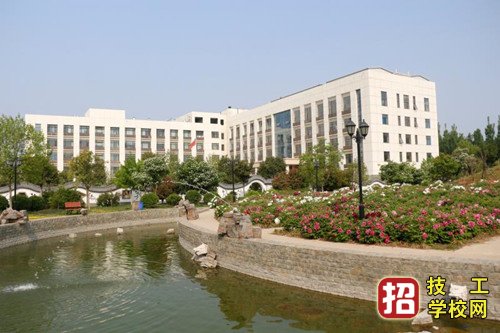 河北同仁醫學院住宿費多少？環境怎么樣？