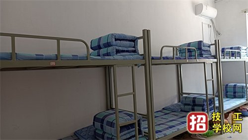 河北同仁醫(yī)學院住宿費多少錢?宿舍幾人間?