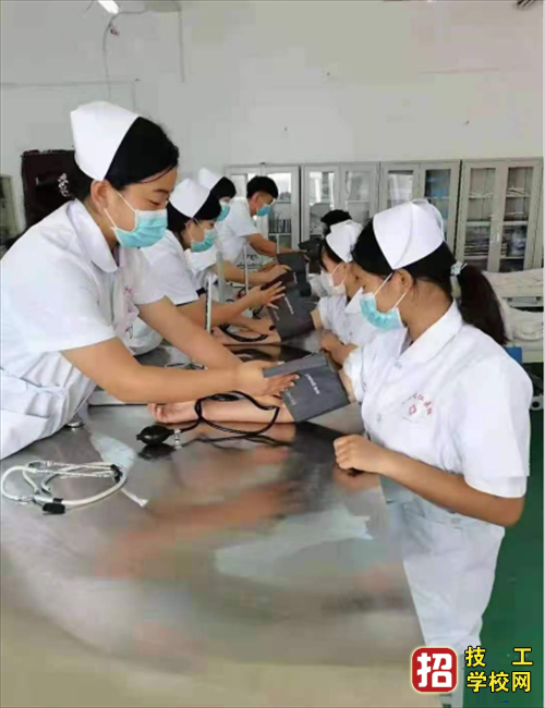 石家莊同仁醫學院護理專業讀幾年?