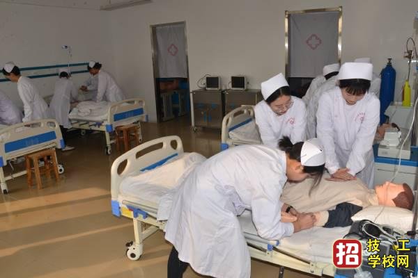 初中生想當醫生應該選什么專業？